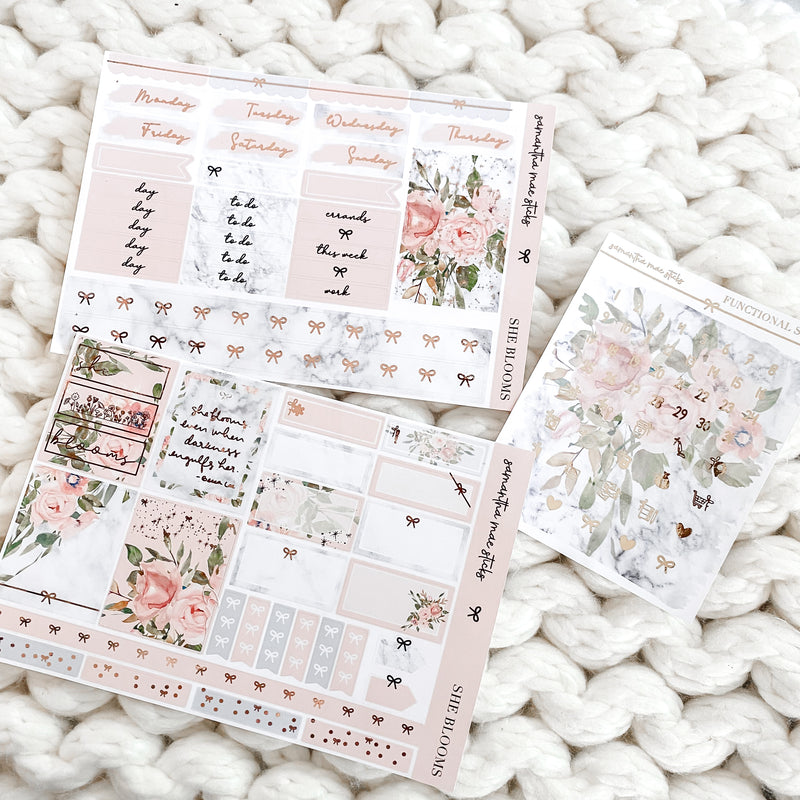 She Blooms Foiled Two Page Mini Vertical Kit